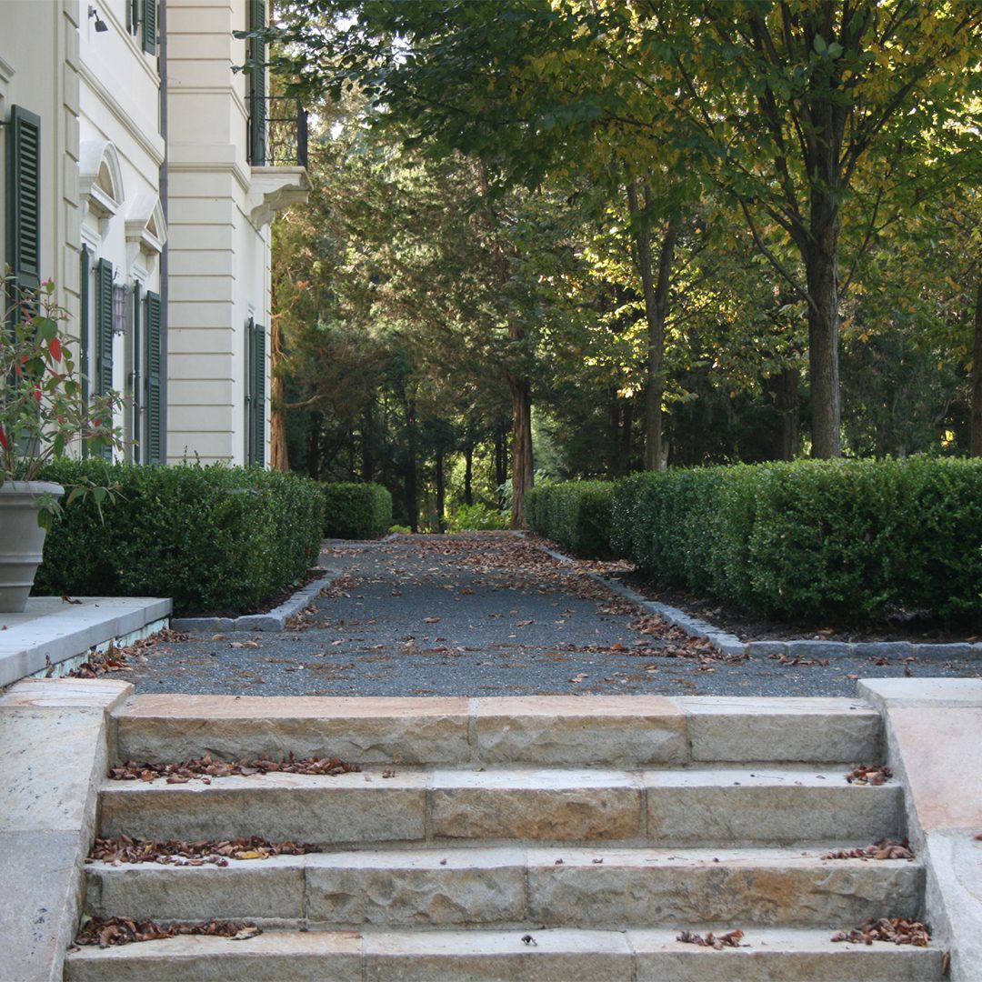 Home Estate Driveway Allee
