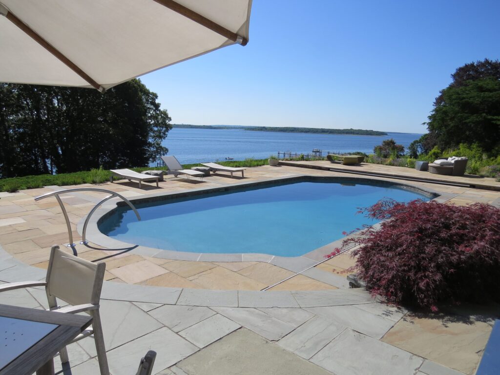 Portfolio Freeform Pool Above The Bay